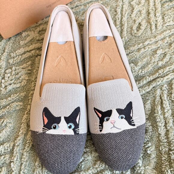 Vivaia Audrey Round Toe Moo Cat Embroidered Slip On Flats Loafers US 7.5 - Picture 2 of 4